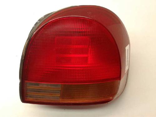 Used Right taillight HYUNDAI SONATA IV (EF) [1998-2005]  8882905