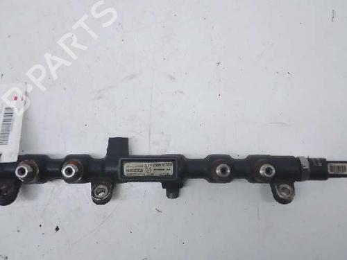 Used Injection rail FORD MONDEO III Saloon (B4Y) [2000-2007]  11960821