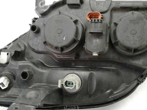 Right headlight RENAULT SCÉNIC I MPV (JA0/1_, FA0_) 1.9 dCi (JA05, JA1F) | BP9239624C29 