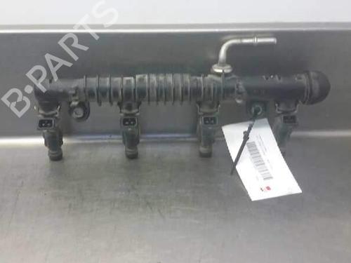 Used Injection rail Injection rail 1621390 1621390