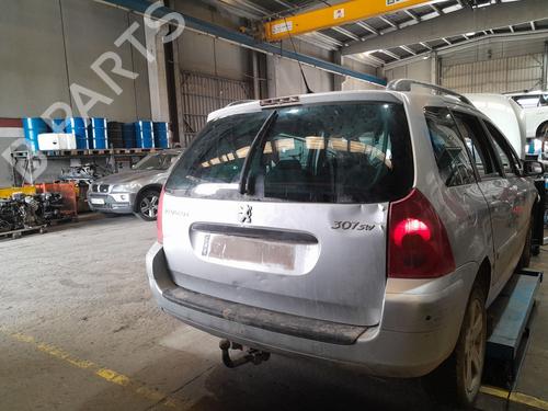 Left mirror PEUGEOT 307 SW (3H) 2.0 HDI 110 | BP25487842C26 