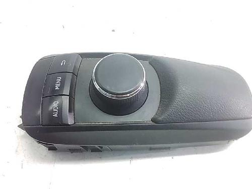 Used Switch LEXUS CT (ZWA10_) [2010-2025]  13024864
