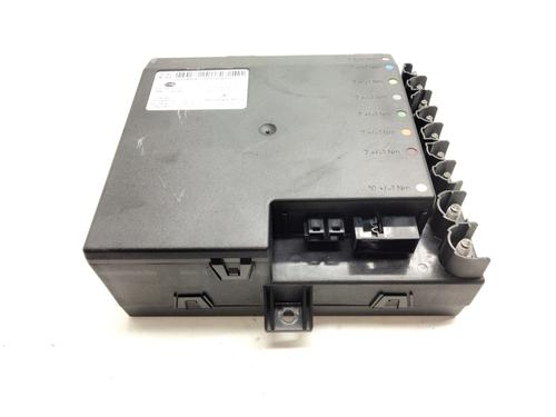 Used Fuse box MERCEDES-BENZ S-CLASS (W221, V221) S 320 CDI 4-matic (221.080, 221.180) (235 hp) 18243391