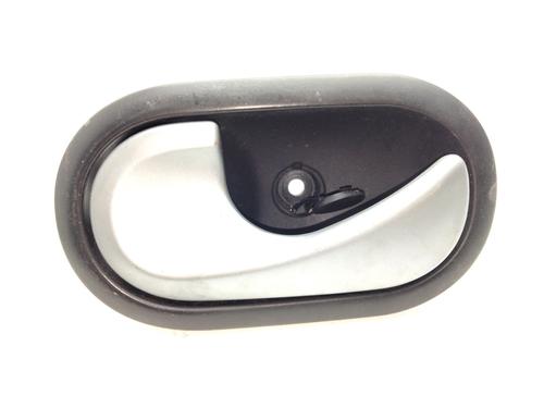 Used Front left interior door handle RENAULT MEGANE II (BM0/1_, CM0/1_) 1.9 dCi (131 hp) 18962049