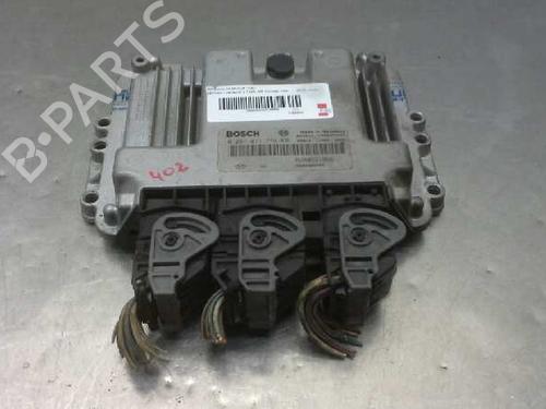 Used Engine control unit (ECU) RENAULT MEGANE II Estate (KM0/1_) 1.9 dCi (KMRG, KM1G, KM0G, KM2C) (120 hp) 7304199