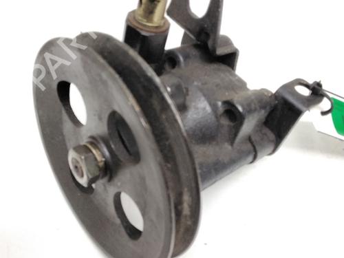 Used Steering pump NISSAN TERRANO II (R20) 2.4 i 12V 4WD (124 hp) 25225456