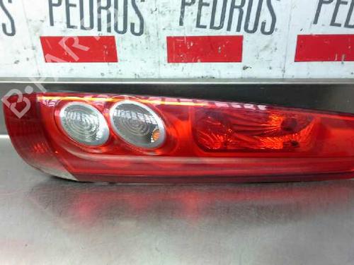 Used Right taillight FORD FIESTA V (JH_, JD_) 1.6 TDCi (90 hp) 9172957