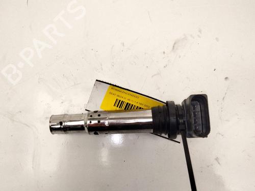 Used Ignition coil Ignition coil SEAT IBIZA III (6L1) 1.4 16V (75 hp) 40526476 40526476