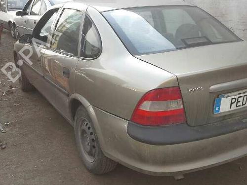 Fuse box OPEL VECTRA B (J96)  | BP1043698E1 