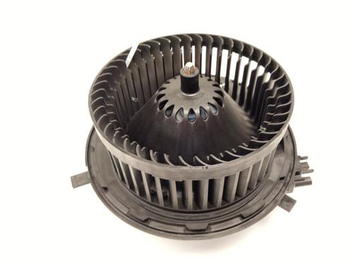 Heater blower motor VW GOLF VII (5G1, BQ1, BE1, BE2) 1.0 TSI 5Q1819021