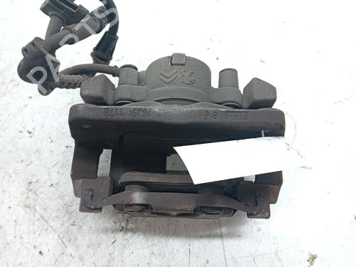 Left front brake caliper PEUGEOT 3008 II SUV (MC_, MR_, MJ_, M4_) 1.2 THP/ PureTech 130 (MRHNSM, MRHNSU, MRHNSJ, MRHNYW,... | BP25595861M105