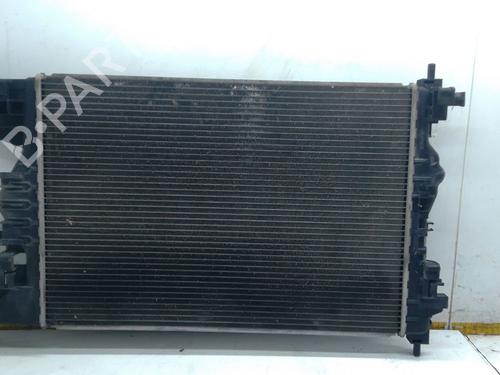 Used Water radiator OPEL ASTRA J (P10) [2009-2016]  30872353