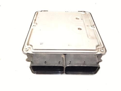 Used Engine control unit (ECU) VW PASSAT B8 Variant (3G5, CB5) 2.0 TDI (150 hp) 22651432