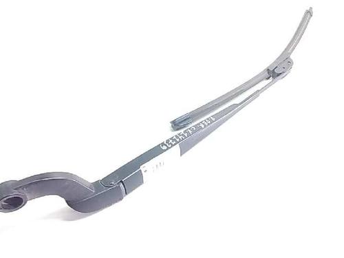 Used Front windshield wiper arm LAND ROVER DISCOVERY III (L319) 2.7 TD 4x4 (190 hp) 11038907