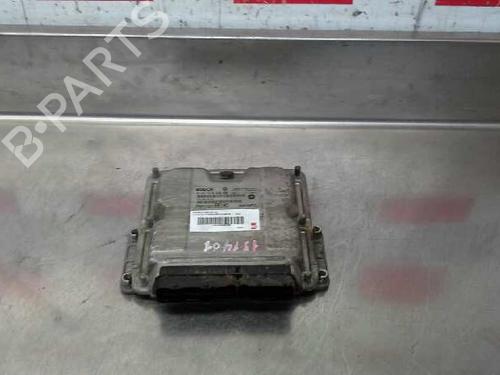 Engine control unit (ECU) CHRYSLER VOYAGER IV (RG, RS)  0281010290 | P04727661AD