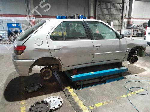 Brukte deler til PEUGEOT 306 Hatchback (7A, 7C, N3, N5) 2.0 HDI 90 (90 hp) 4380213