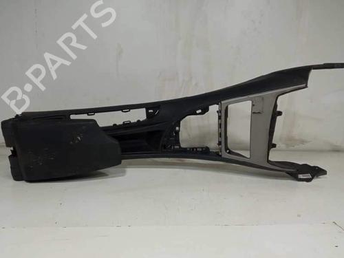 Used Middle console Middle console 16111671 16111671