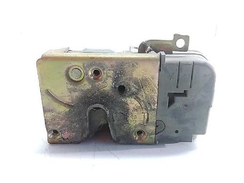 Used Front left lock PEUGEOT 206 Hatchback (2A/C) [1998-2012]  11882738