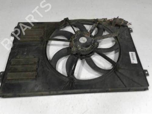 Used Radiator fan Radiator fan 8351068 8351068