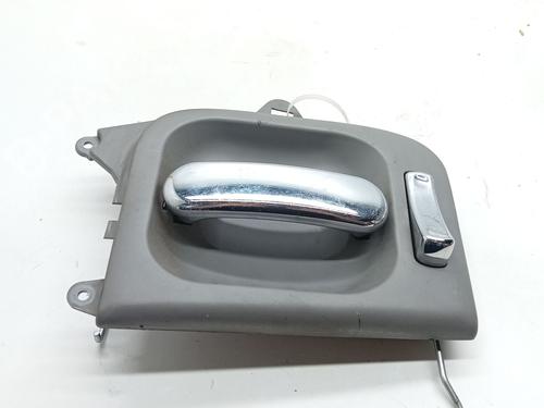 Used Front left interior door handle KIA CARNIVAL II (GQ) 2.9 CRDi (144 hp) 27202438
