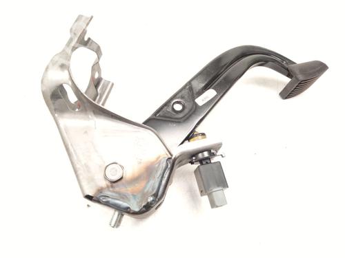 Used Break pedal HYUNDAI TUCSON (TL, TLE) 2.0 CRDi (136 hp) 22738067