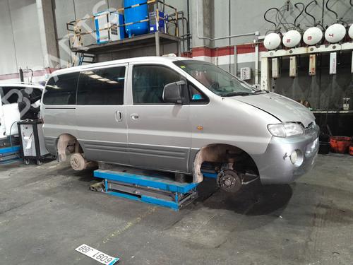 Front wiper motor HYUNDAI H-1 Van (A1) 2.5 TD | BP31990640M29 