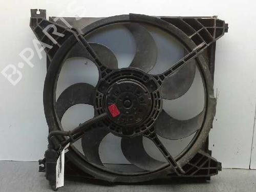 Used Radiator fan HYUNDAI SANTA FÉ I (SM) 2.0 CRDi (113 hp) 853143