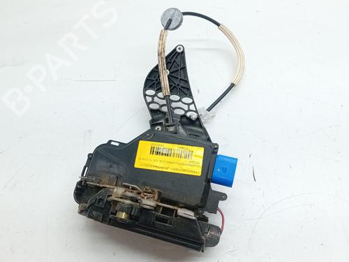 Front right lock VW TOUAREG (7LA, 7L6, 7L7) 3.0 V6 TDI 3D1837016AC