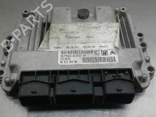 Used Engine control unit (ECU) Engine control unit (ECU) 2267066 2267066