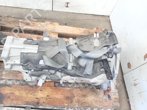 Gearbox LAND ROVER RANGE ROVER VELAR (L560) 2.0 D240 SD4 4x4 | BP28001021M3 