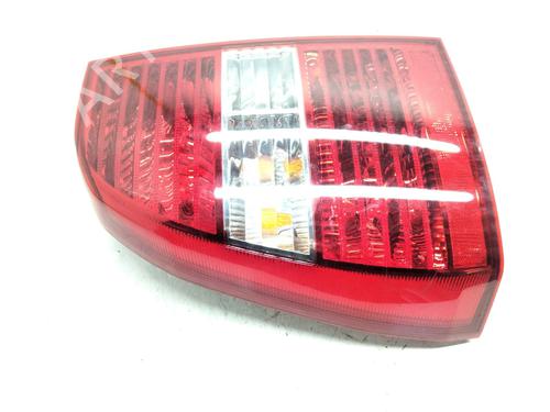 Used Left taillight KIA SPORTAGE II (JE_, KM_) [2004-2011]  21565907