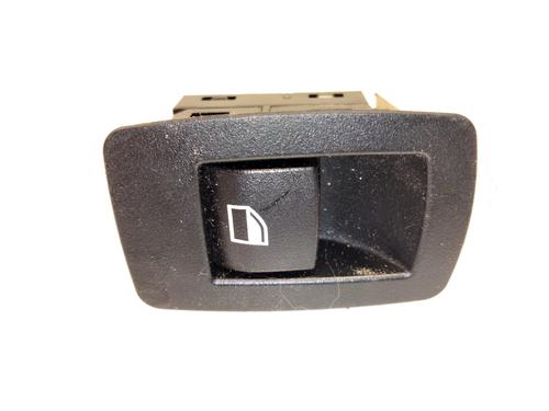 Used Right rear window switch BMW 3 (F30, F80) 318 d (150 hp) 27382377