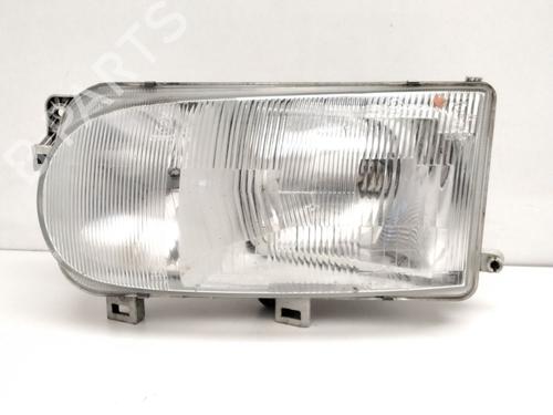 Scheinwerfer links für NISSAN SERENA (C23) 2.3 D (75 hp) 30838073