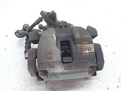 Højre bremsekaliber foran PEUGEOT 3008 II SUV (MC_, MR_, MJ_, M4_) 1.2 THP/ PureTech 130 (MRHNSM, MRHNSU, MRHNSJ, MRHNYW,... (131 hp) 25595860