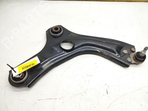 Used Right front suspension arm NISSAN JUKE (F16_) 1.0 (114 hp) 29181125