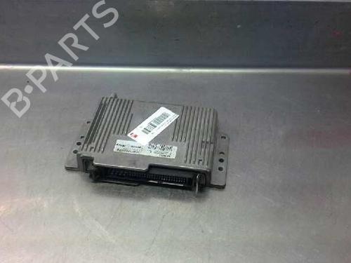 Used Engine control unit (ECU) RENAULT MEGANE I Classic (LA0/1_) 1.6 e (LA0F, LA0S) (90 hp) 150901