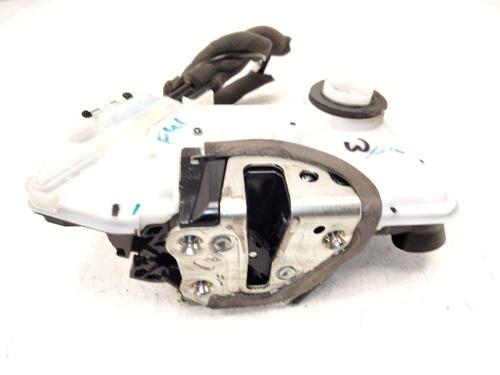 front-left-lock-toyota-c-hr-_x1_-2016-33931235 main image
