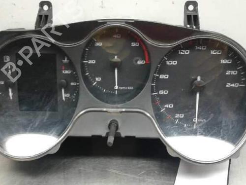 Used Instrument cluster Instrument cluster 2443743 2443743