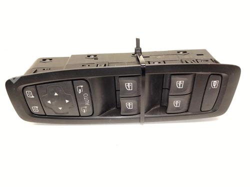 Used Left front window switch RENAULT MEGANE IV Grandtour (K9A/M/N_) 1.2 TCe 130 (K9MR) (130 hp) 24129099