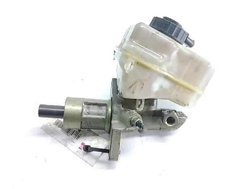 Used Brake master cylinder Brake master cylinder 17057143 17057143