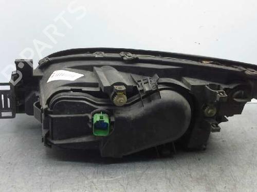 Right headlight FORD MONDEO III (B5Y) 2.0 16V TDDi / TDCi | BP743408C29 