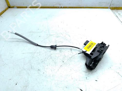 rear-left-lock-volvo-xc40-536-2017-29746116 main image