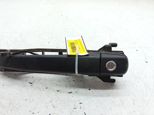 Used Front left exterior door handle MERCEDES-BENZ C-CLASS (W202) C 180 (202.018) (122 hp) 26553730