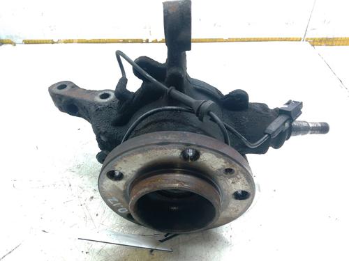 Used Left front steering knuckle RENAULT MASTER III Van (FV) 2.3 dCi 150 FWD (FV0F, FV03, FV09) (150 hp) 32393785