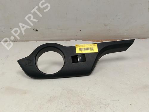 left-rear-window-switch-toyota-c-hr-_x1_-2016-33931260 main image