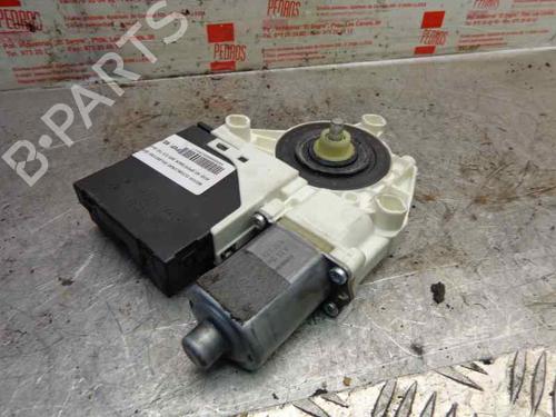Used Right front window motor AUDI A3 Sportback (8PA) 2.0 TDI 16V (140 hp) 2218237