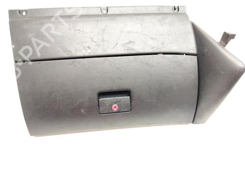 Used Glove box VW GOLF IV (1J1) 1.9 TDI (90 hp) 17059937