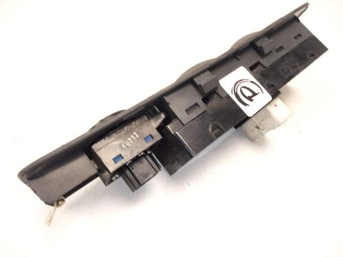 Left front window switch KIA CERATO I Hatchback (LD) 2.0 | BP36561886I27 - Image 3