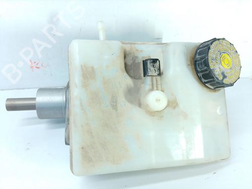 Used Brake master cylinder Brake master cylinder RENAULT MASTER III Van (FV) 2.3 dCi 130 RWD (FV01, FV10, FV11, FV12) (130 hp) 36553238 36553238