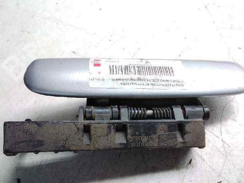 Used Front left exterior door handle Front left exterior door handle CITROËN XSARA (N1) 2.0 HDi 90 (90 hp) 10375145 10375145